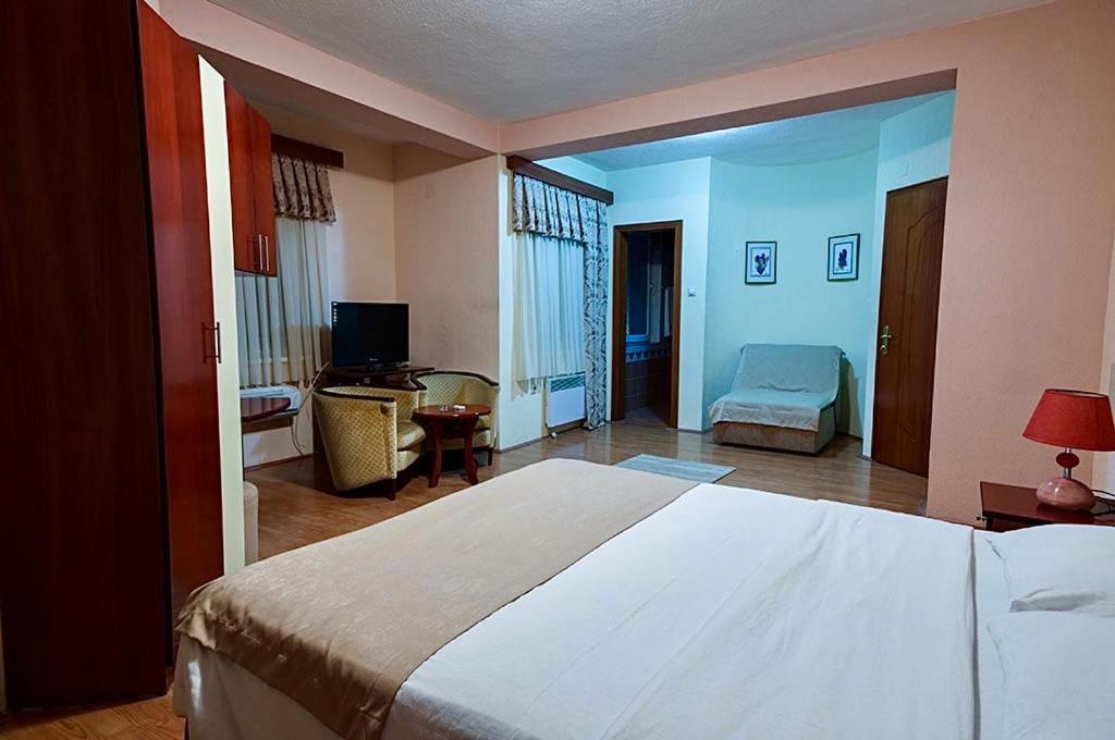 Hotel Ilinden Strumica Esterno foto