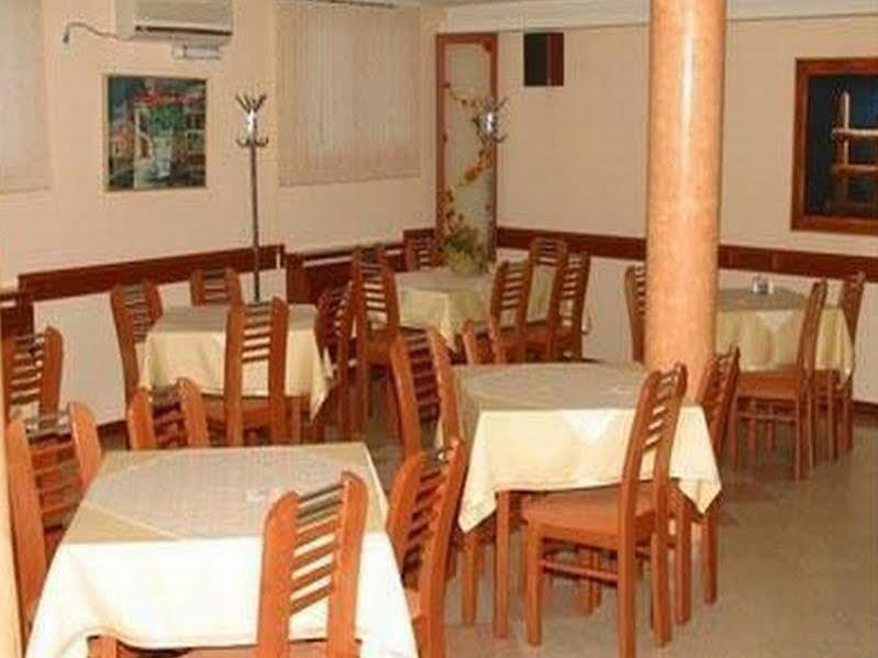 Hotel Ilinden Strumica Esterno foto
